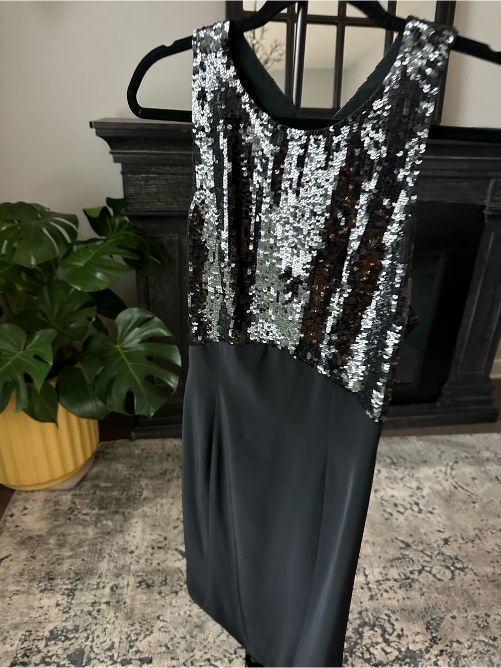 Oleg Cassini Black and Silver One-Shoulder Sequin Dress